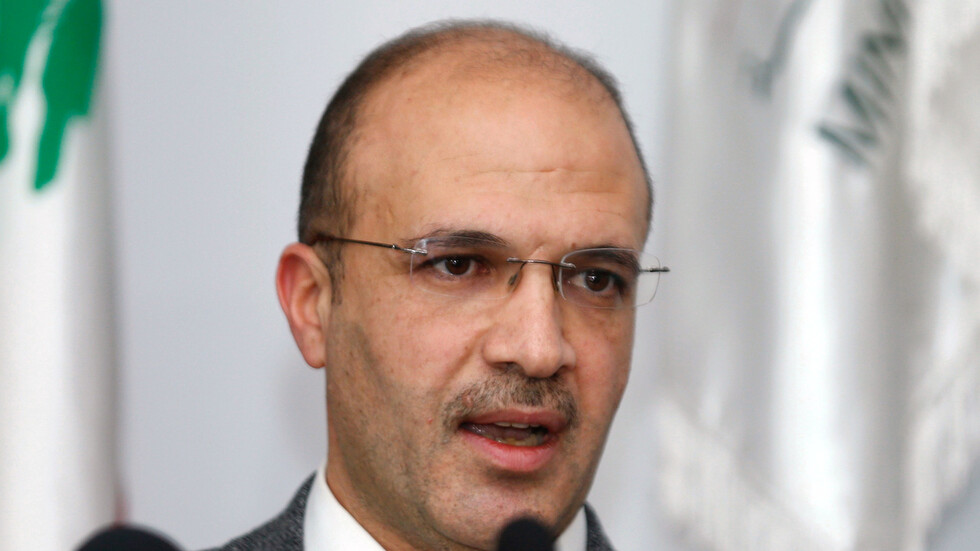 وزير الصحة في حكومة تصريف الأعمال بلبنان