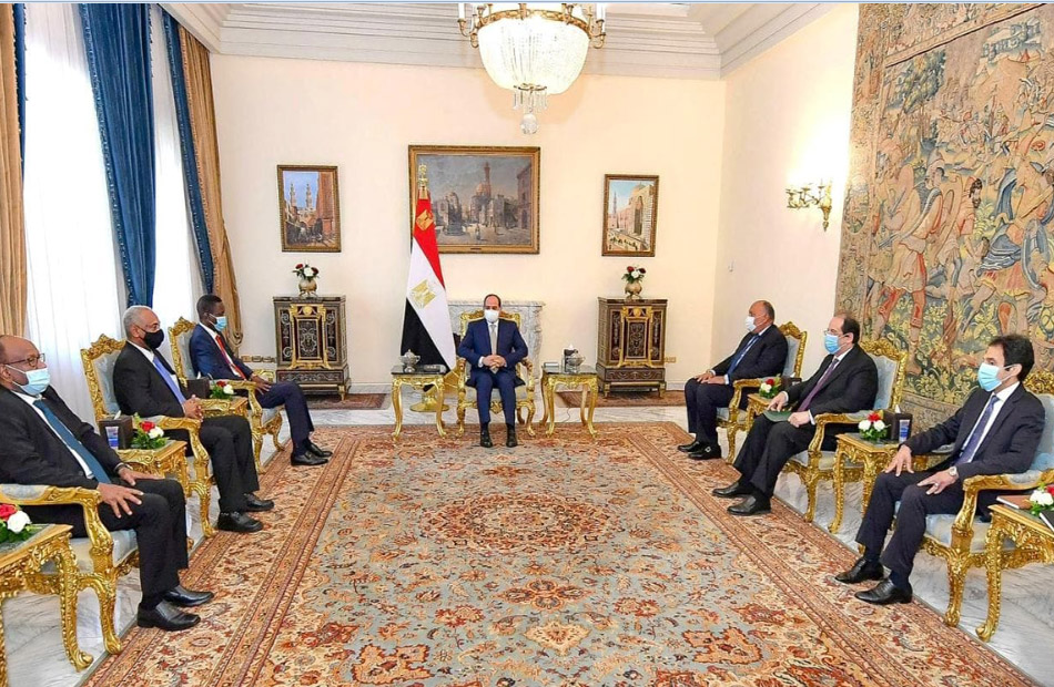 الرئيس عبد الفتاح السيسي يستقبل وفدا من السودان
