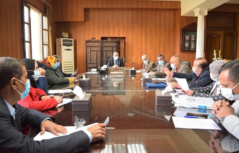 رئيس جامعة بنى سويف 