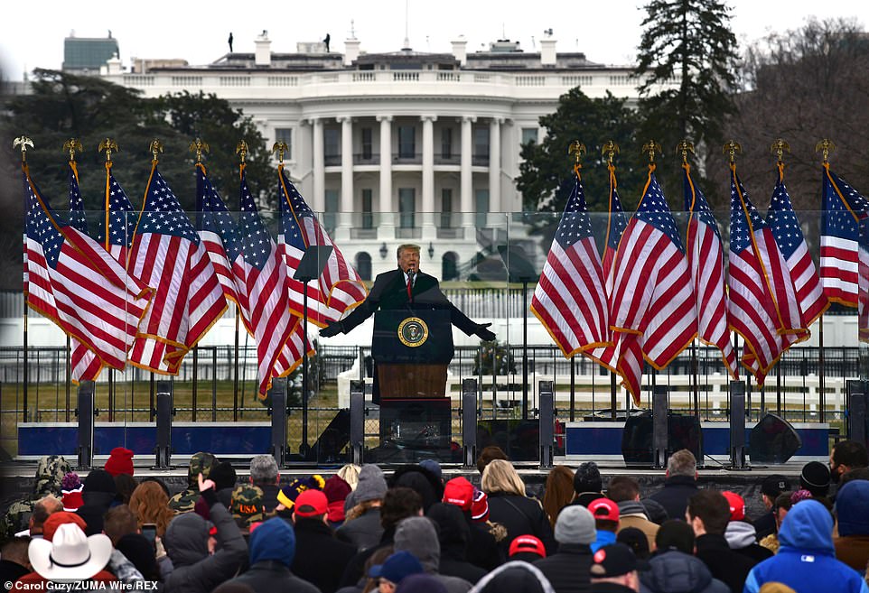 ترامب في خطابه الأخير قبل اقتحام الكونجرس