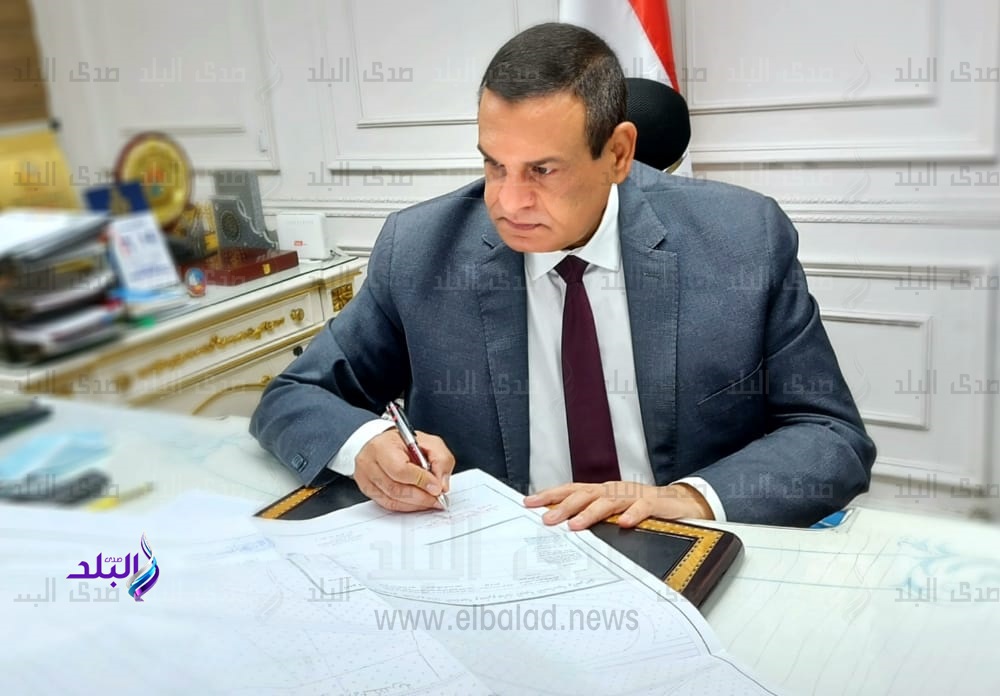 اللواء هشام آمنة محافظ البحيرة