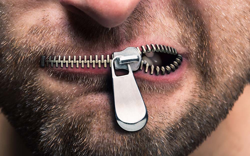 معلومة جديدة يجهلها الكثير عن الغيبة.. الإفتاء تكشف عنها