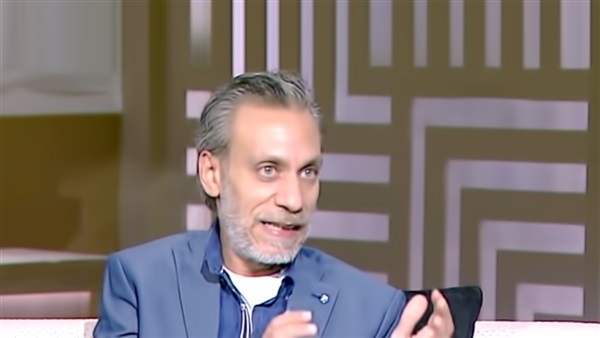  الكاتب باهر دويدار