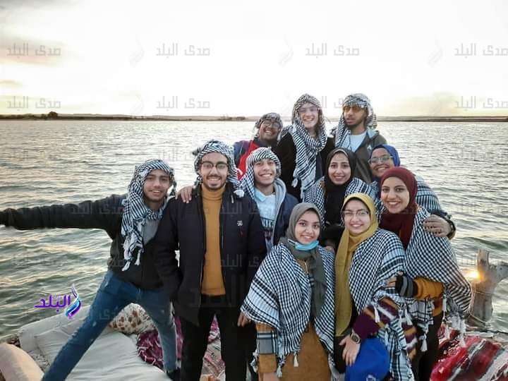 سيوة ترفع شعار كامل العدد