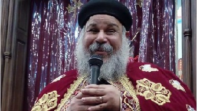 القمص بيشوى جورج كاهن كنيسة الشهيد مارجرجس بمنشية الصدر