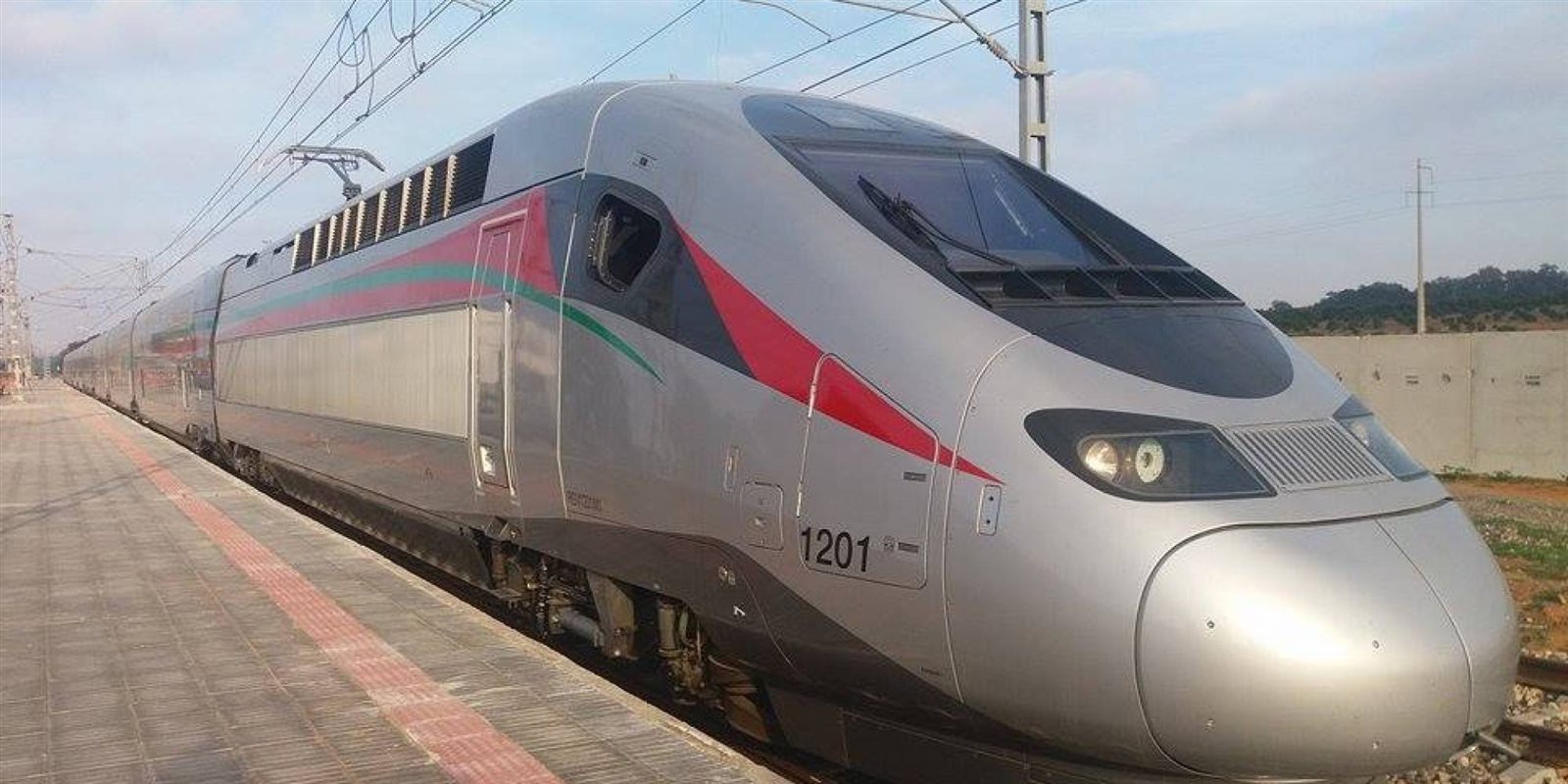 القطار السريع 