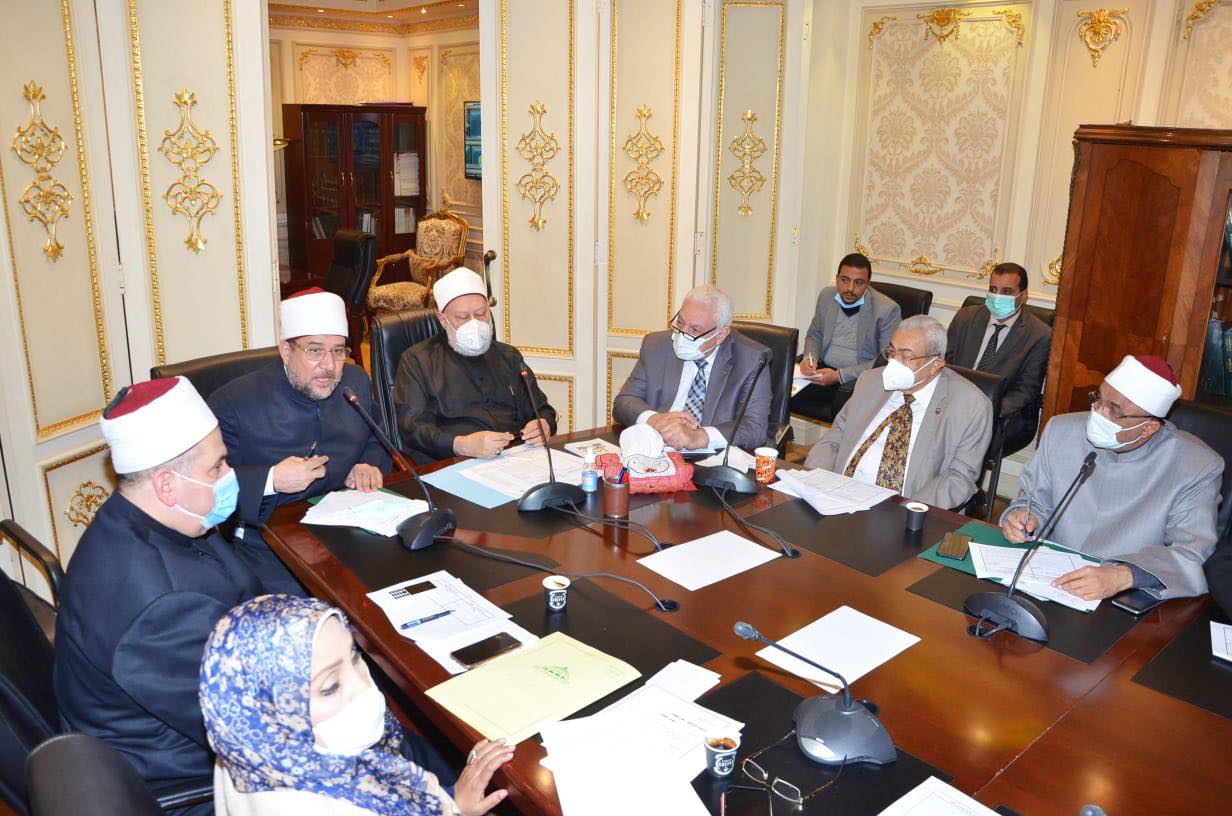 اجتمتاع اللجنة الدينية بحضور وزير الأوقاف