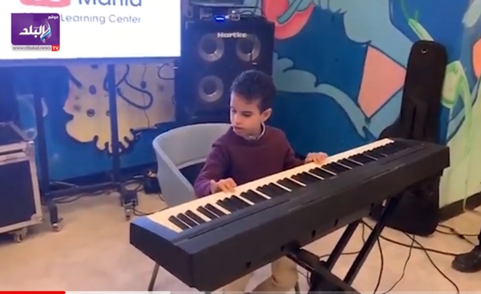 عازف صغير - عمر محمد مختار