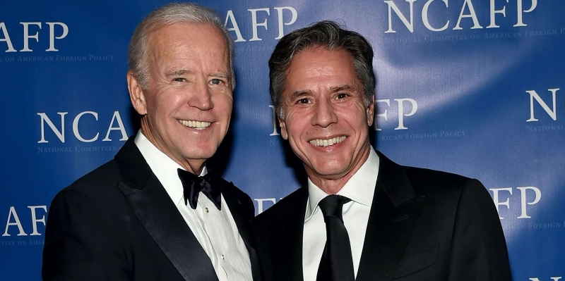 بلينكن مع بايدن في وقت سابق