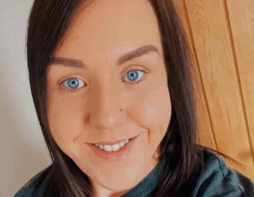 فتاة تكتشف إصابتها بمرض خطير صدفة