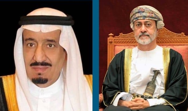 العاهل السعودي وسلطان عمان  العاهل السعودي وسلطان عمان