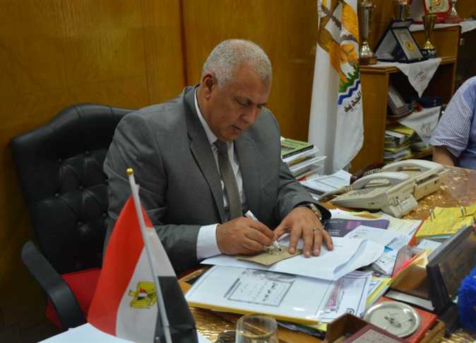 محافظ الوادي الجديد 