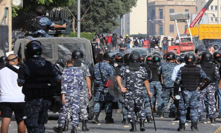 احتجاجات لبنان احتجاجات لبنان