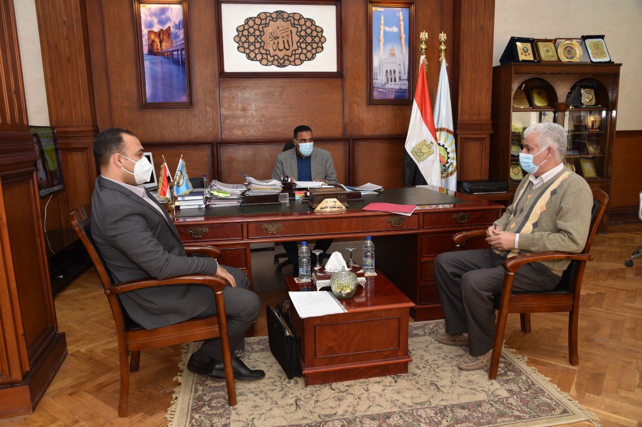 محافظ مطروح : دفع ٣٠ % جدية التصالح لغير القادرين 
