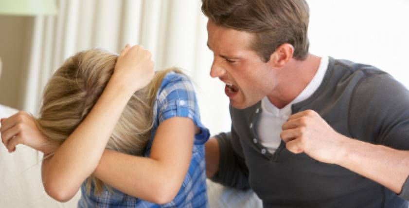 حكم ضرب الزوجة 