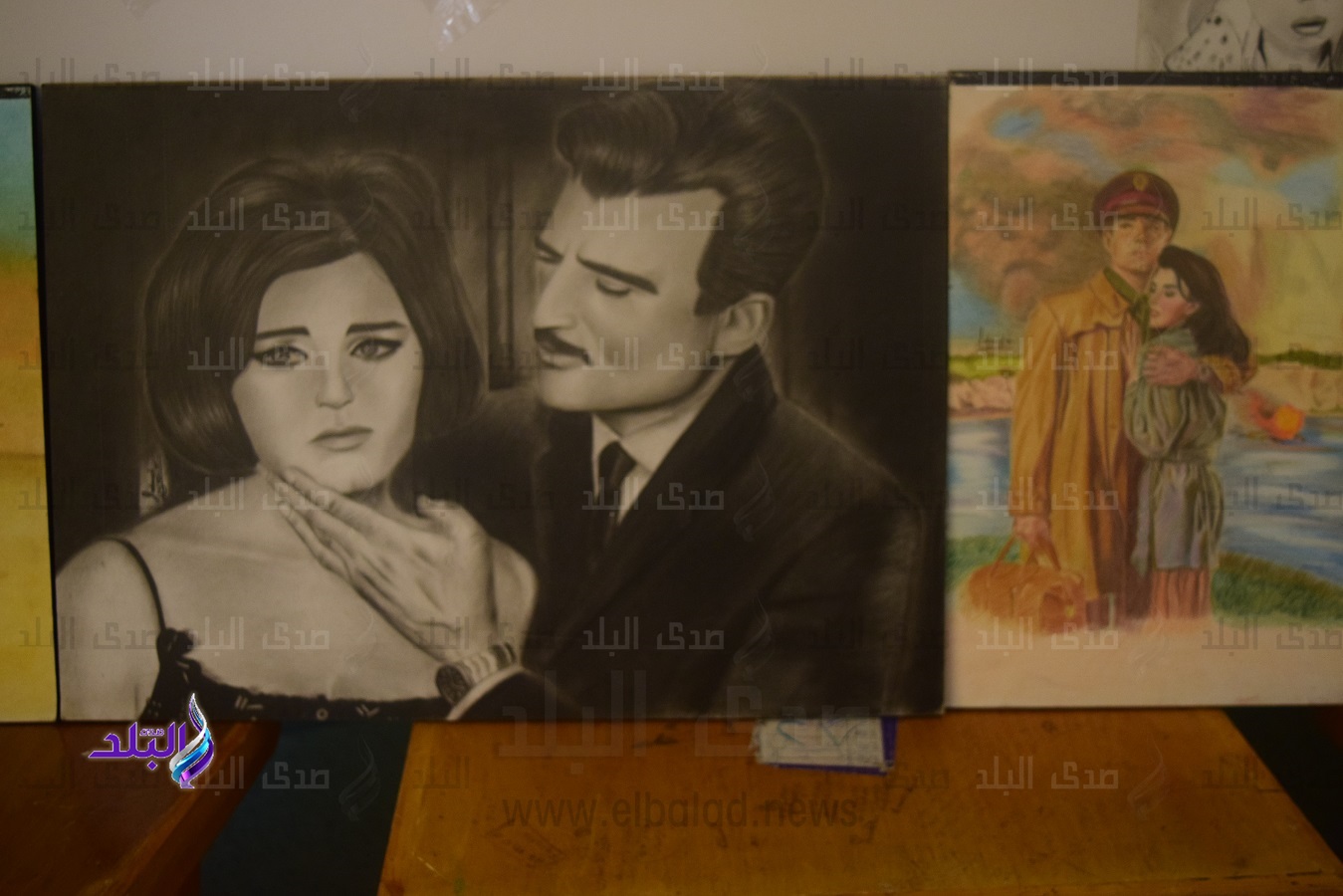 طلاب بجامعة كفر الشيخ يعشقون الفن والرسم بالألوان الطبيعية