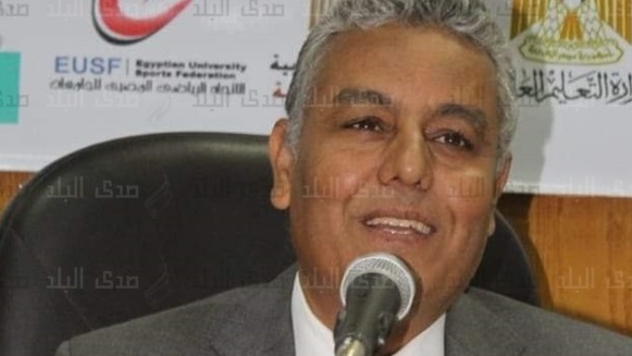 رئيس جامعة جنوب الوادي