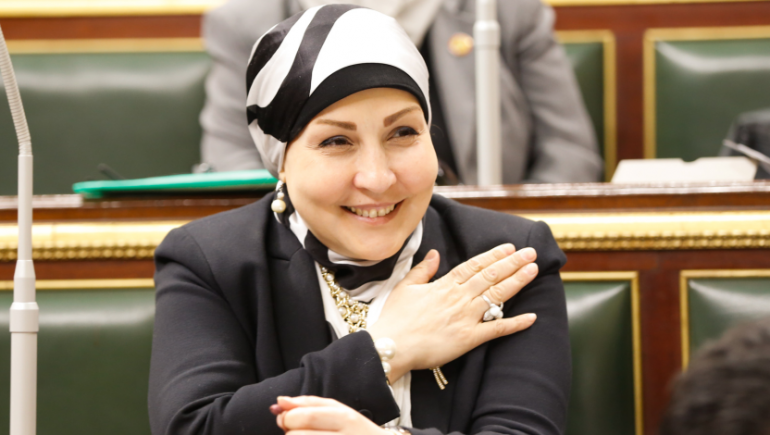 النائبة هالة ابو السعد وكيل لجنة المشروعات الصغيرة