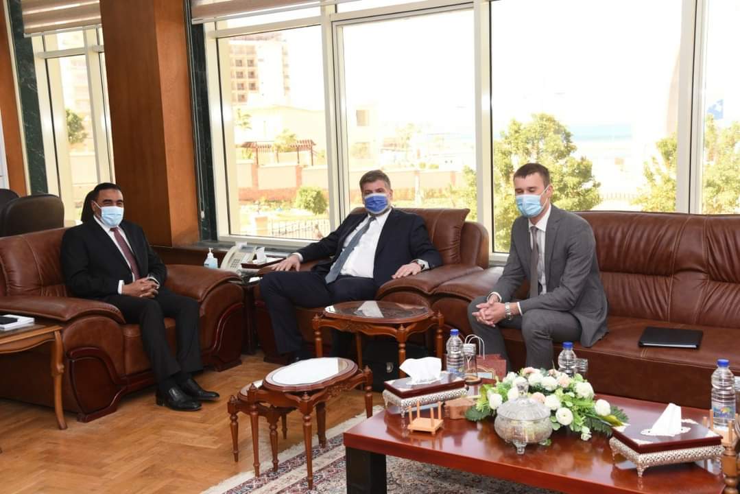 القنصل العام لروسيا بالإسكندرية يدعو السياح الروس 