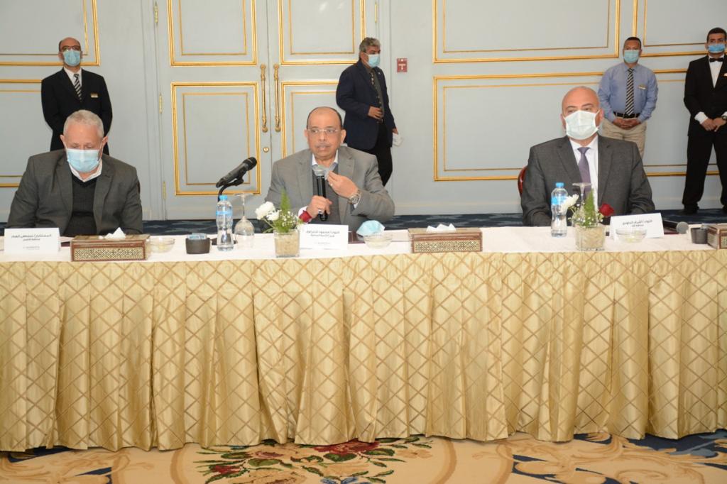 شعراوى لـ المحافظين: لا نملك رفاهية الوقت 