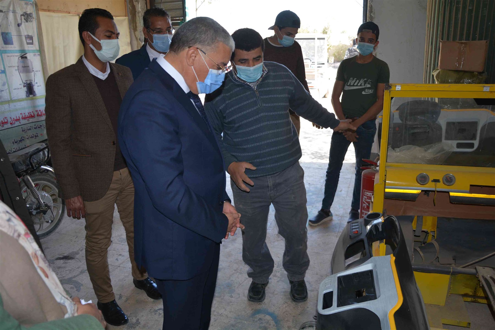 محافظ المنيا يوجه بدعم صغار المستثمرين