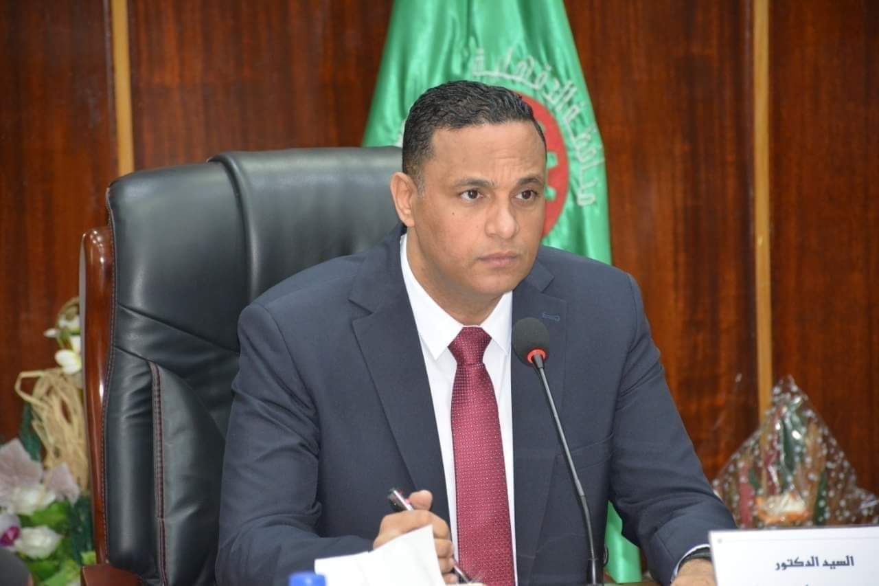  الدكتور أيمن مختار محافظ الدقهلية