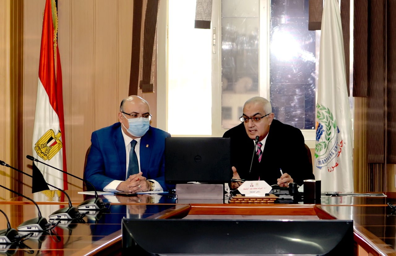 جامعة المنصورة 