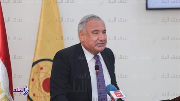 الدكتور صلاح الدين إسماعيل