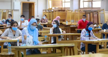 امتحانات الجامعات 