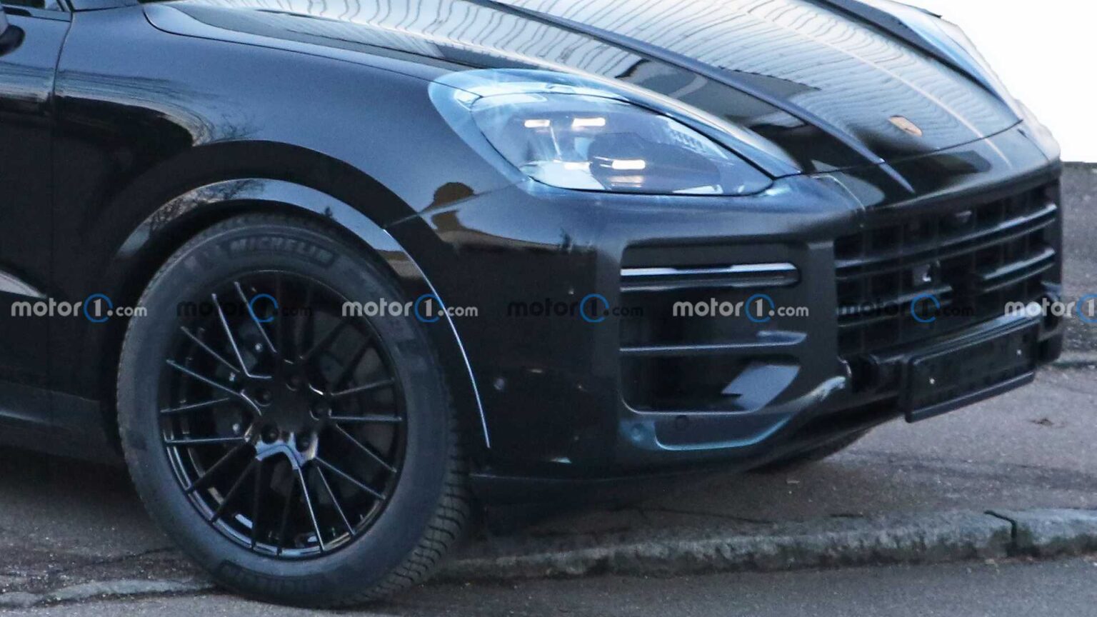 بورش كايين porsche cayenne فيس ليفت الجديدة