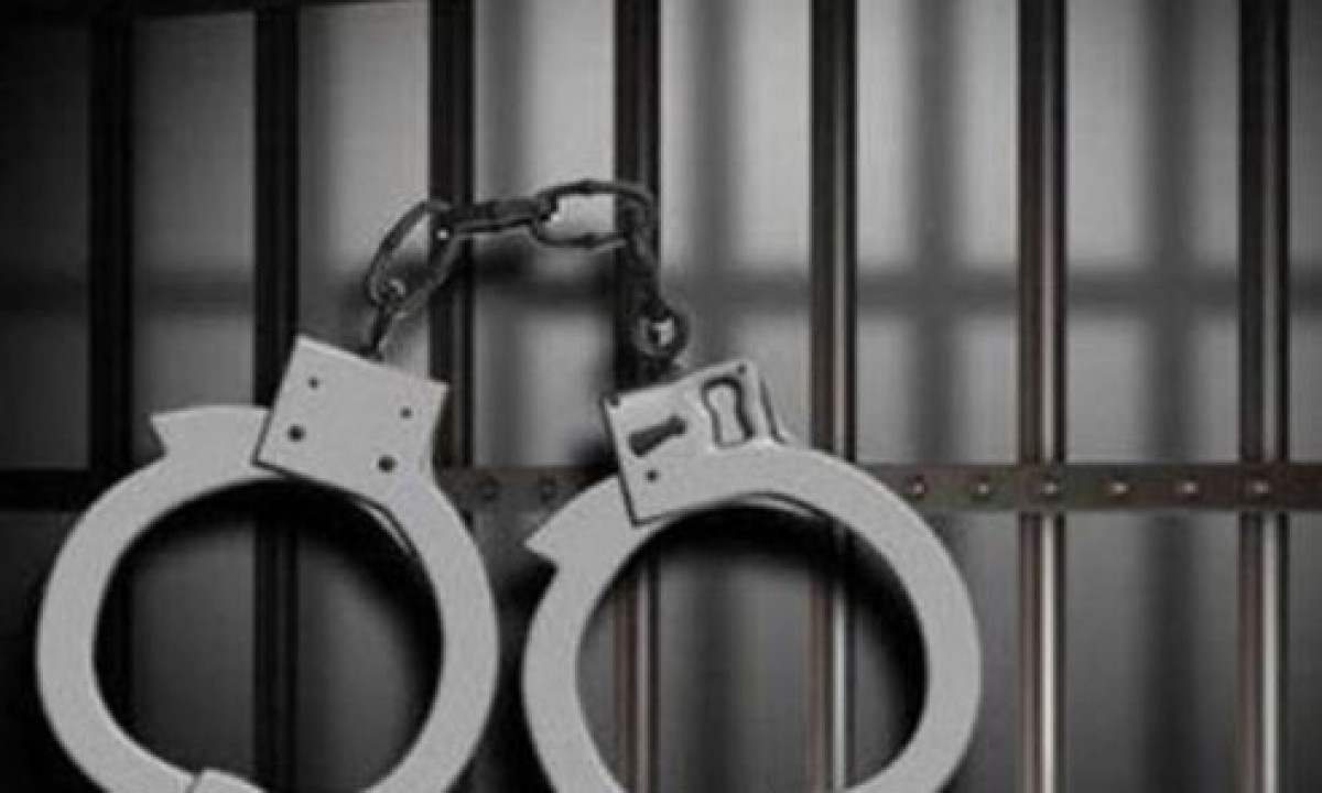 ضبط شخص يروج لبيع منتجات على الفيس بوك