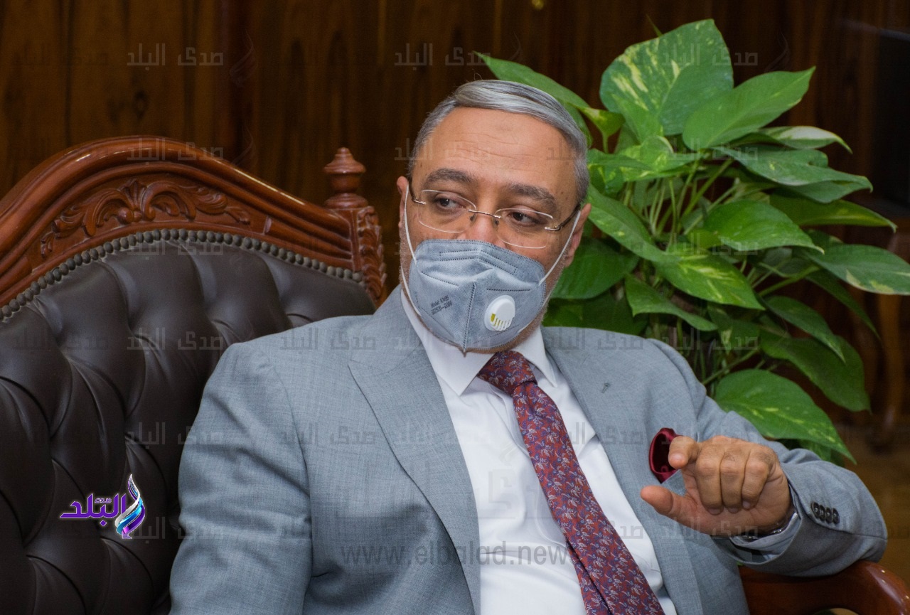 الدكتور محمود ذكي 
