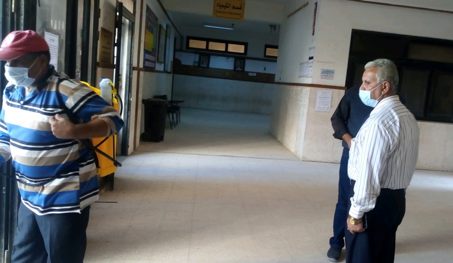رئيس جامعة العريش 