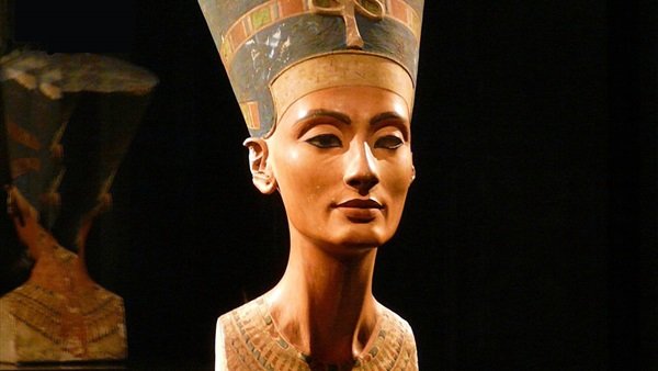 رأس نفرتيتي