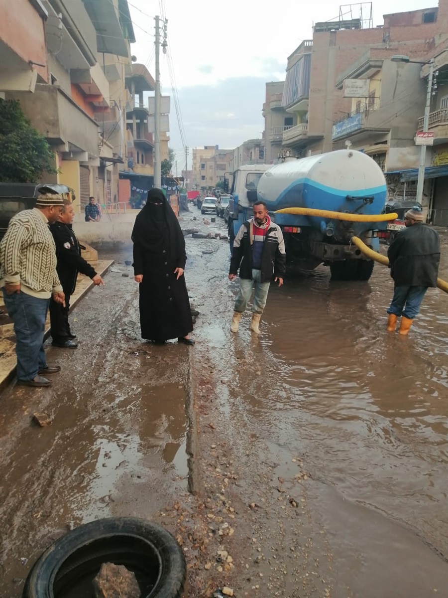 رفع درجة الاستعداد القصوى بنطاق الدقهلية وشفط مياه الأمطار