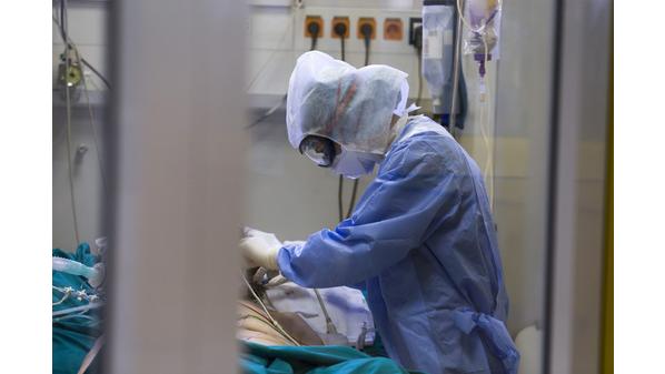 إصابات كورونا - ارشيفي 