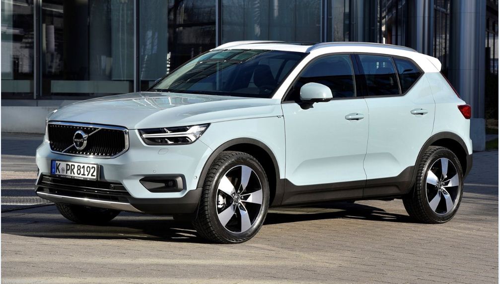 فولفو xc40