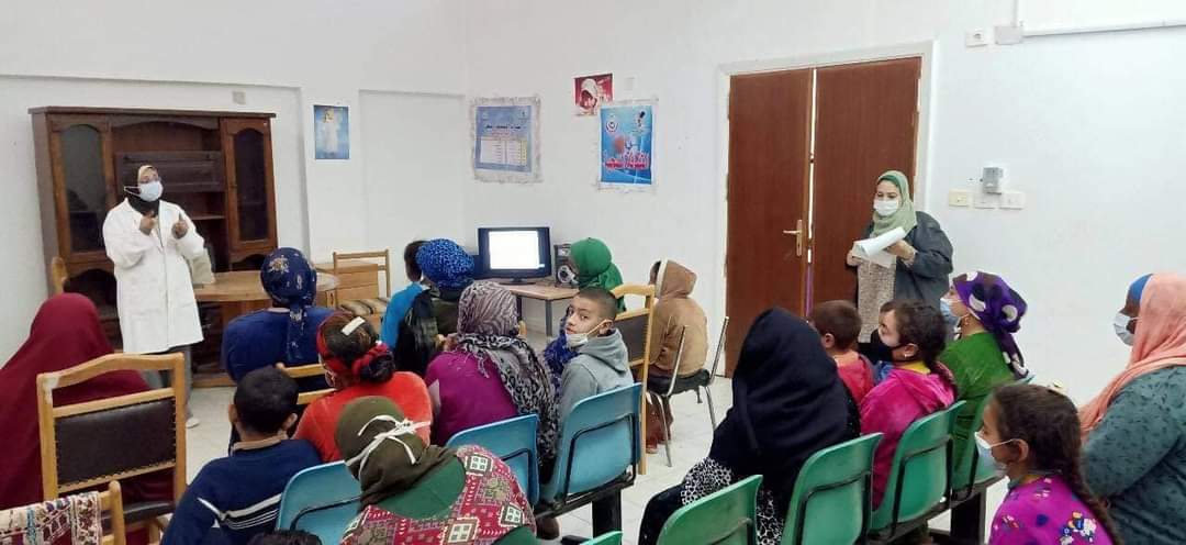صحة المنيا: فحص وعلاج 1634 حالة خلال قافلة بقرية الاسماعيلية
