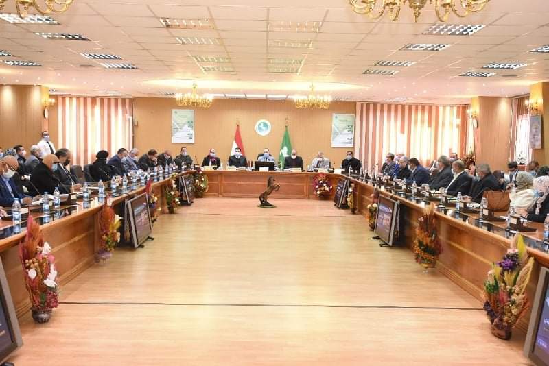 اجتماع محافظة الشرقية 