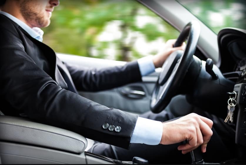اشياء خفية و امور خاطئة يرتكبها بعض قائدي السيارات 