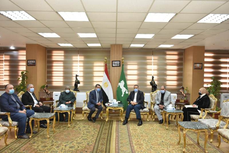 اجتماع محافظ الشرقية 