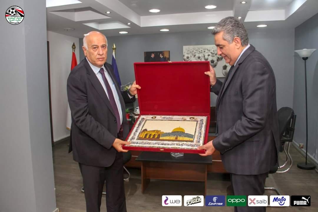 اتحاد الكرة يستقبل وزير الرياضة الفلسطيني اتحاد الكرة يستقبل وزير الرياضة الفلسطيني