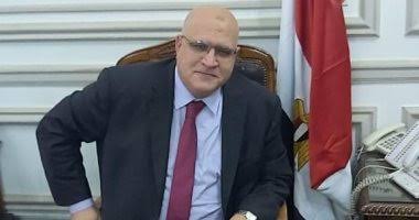 الدكتور جمال شحاتة - عميد تجارة القاهرة