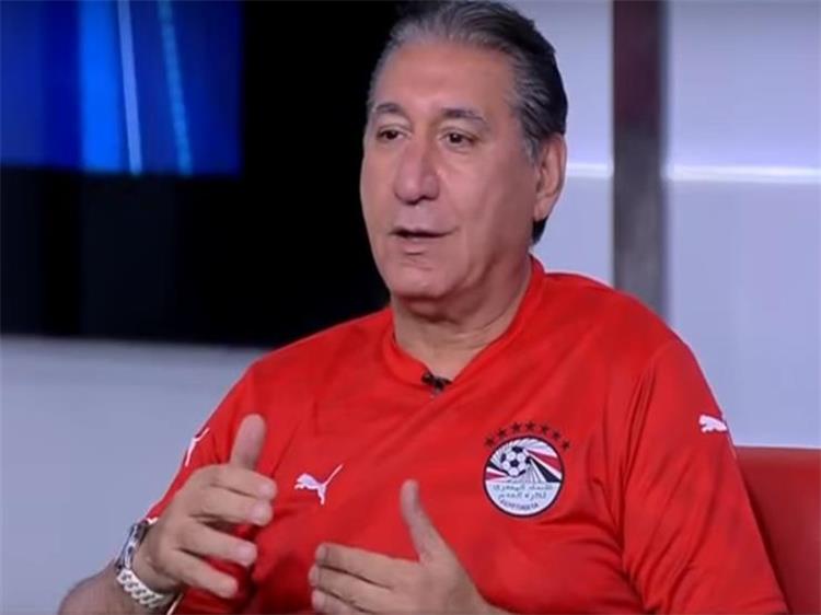 شريف عبد المنعم لاعب الأهلي السابق