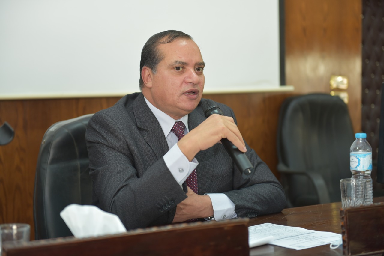  رئيس جامعة سوهاج
