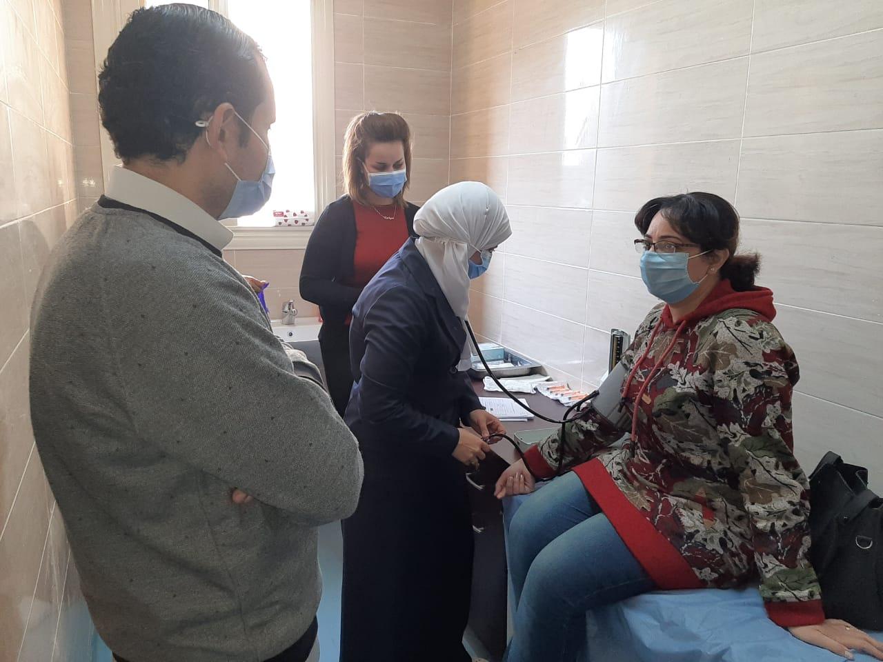 الأطقم الطبية 