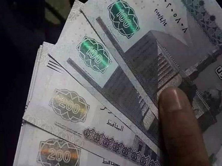 هل يجوز للزوجة أن تعطي زكاة مالها لزوجها الفقير.. الإفتاء تج