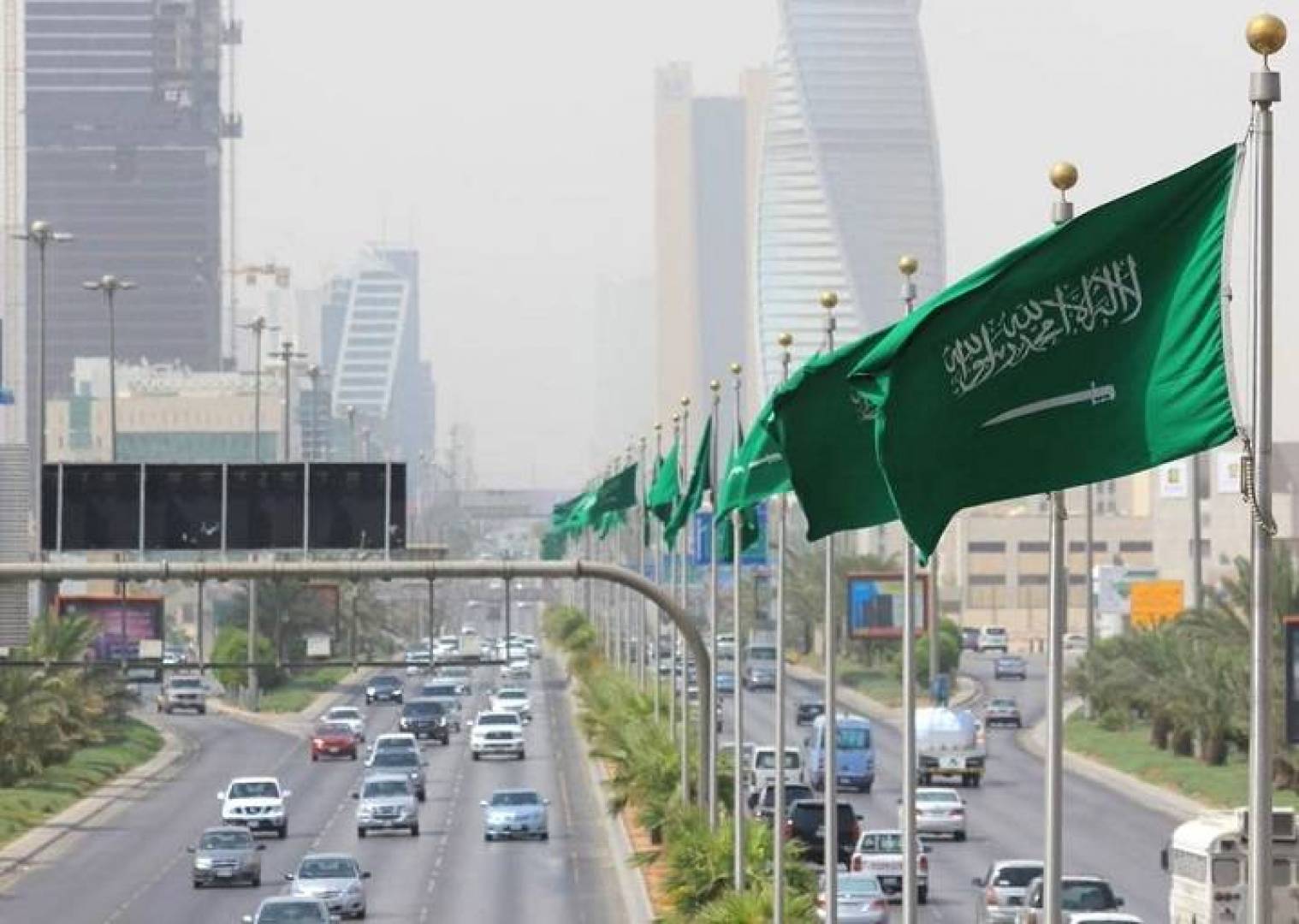 السعودية قد تفرض حظرًا للتجول