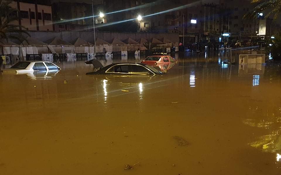 مياه الامطار الغزيرة والفيضانات تحصد ارواح العشرات بالمغرب  مياه الامطار الغزيرة والفيضانات تحصد ارواح العشرات بالمغرب