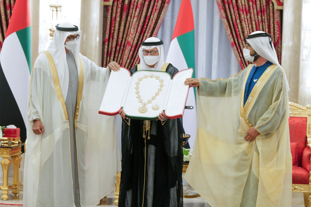 الشيخان بن راشد وبن زايد والدكتور قرقاش